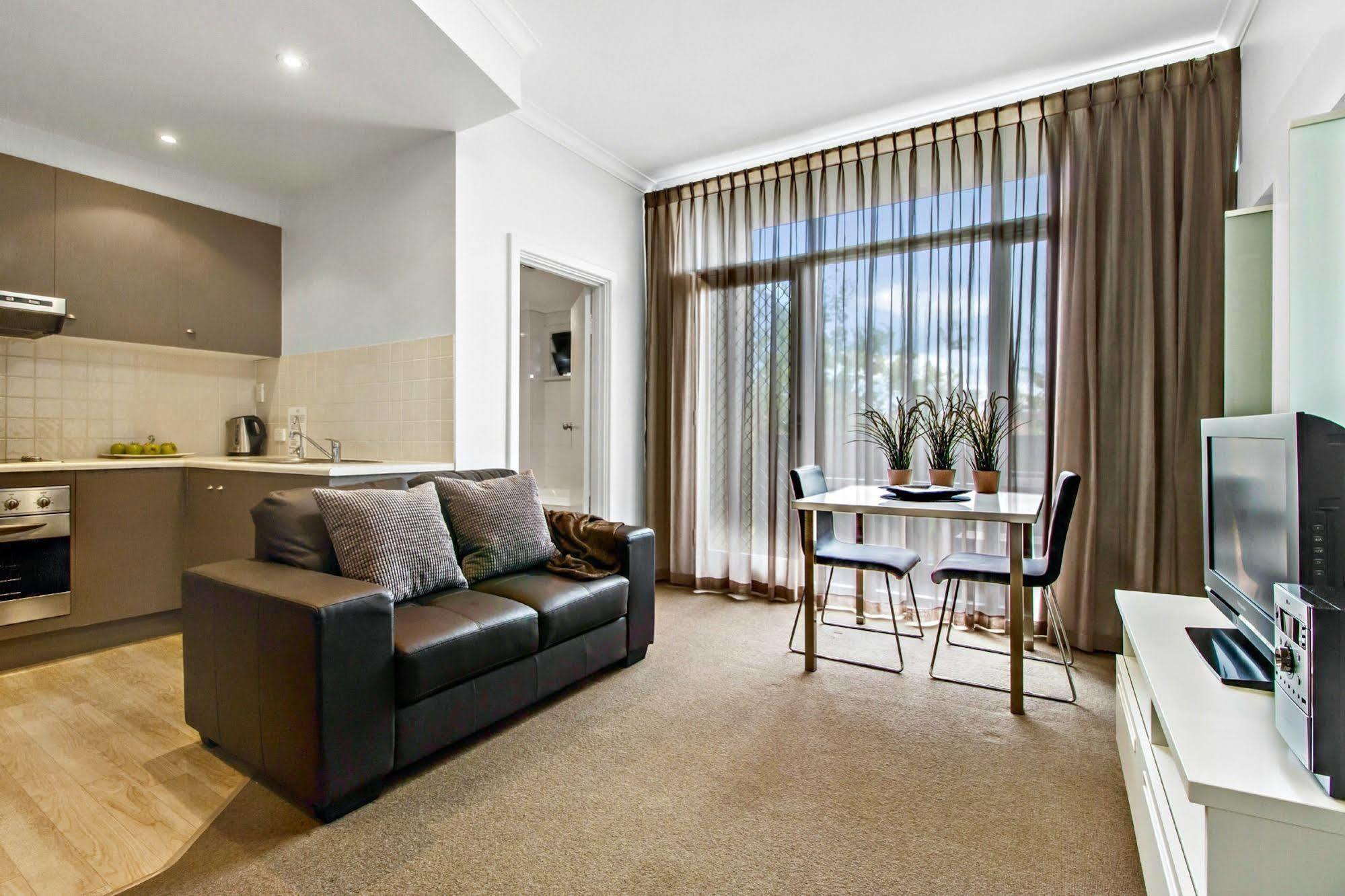 Adelaide Dress Circle Apartments - Ward Street Zewnętrze zdjęcie